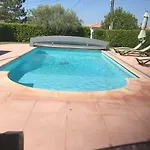 Le Temps Des Cigales 1 Bed & Breakfast Valensole