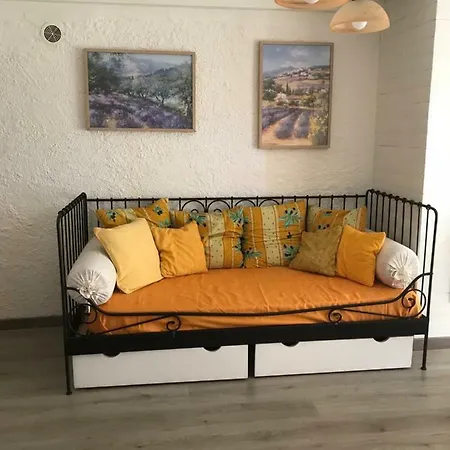 Bed & Breakfast Les Secrets Du Mistral 3*