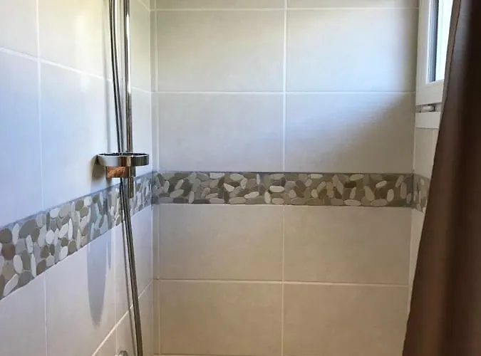 Bed & Breakfast Les Secrets Du Mistral Valensole