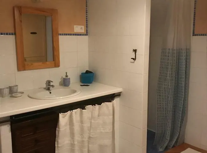 Les Secrets Du Mistral 3*