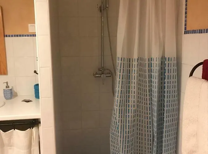 Les Secrets Du Mistral Bed & Breakfast 3*