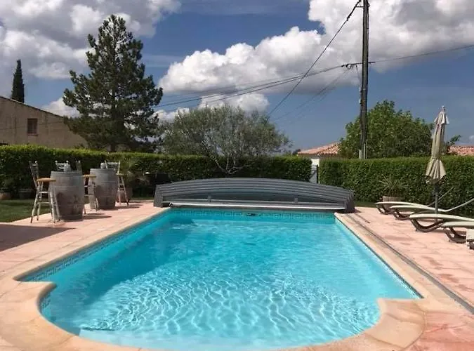 Les Secrets Du Mistral Bed & Breakfast